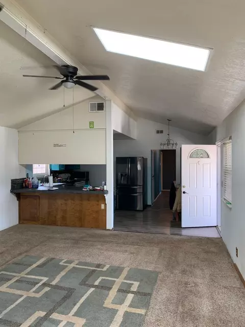 1003 E St, Oakdale, CA 95361 photo 4