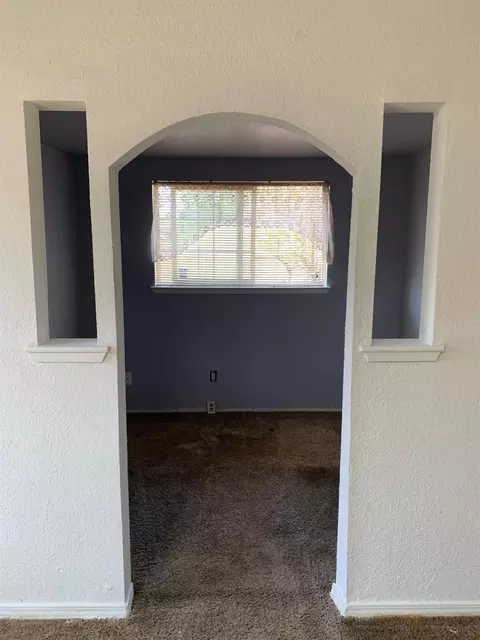 1003 E St, Oakdale, CA 95361 photo 7