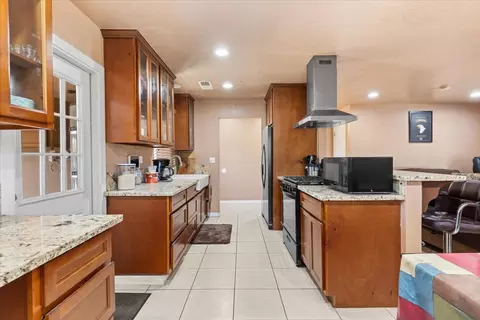 608 Church St, Modesto, CA 95357 photo 16