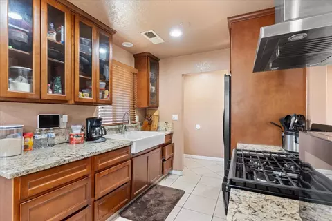 608 Church St, Modesto, CA 95357 photo 19
