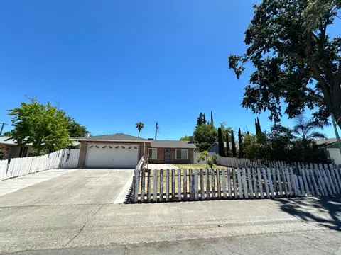 7537 Lemarsh Way, Sacramento, CA 95822