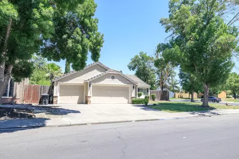 1908 Sunny Park Dr, Modesto, CA 95355 photo 2