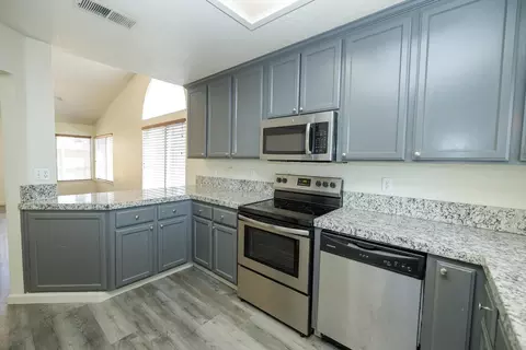 1908 Sunny Park Dr, Modesto, CA 95355 photo 10