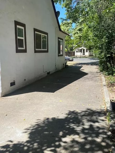 Exterior - 330 Vermont St, Gridley, CA 95948 photo 12 of 15
