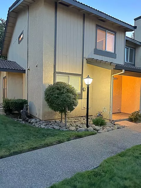 3002 Andre Ln, Turlock, CA 95382 photo 3