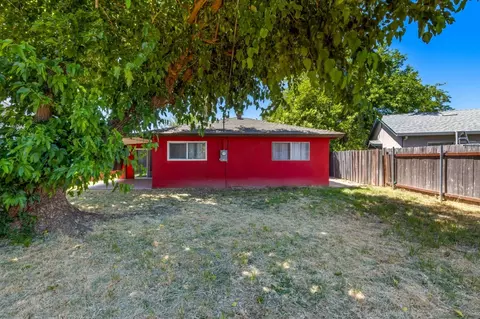 Exterior - 422 Arcade Blvd, Sacramento, CA 95815 photo 8 of 8