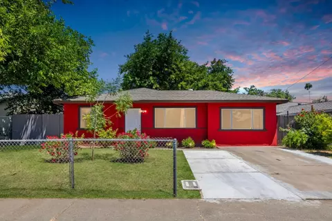 Exterior - 422 Arcade Blvd, Sacramento, CA 95815 photo 1 of 8