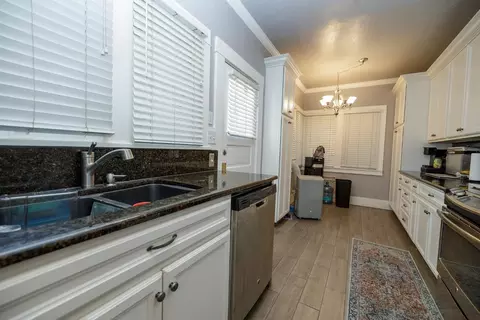 Entry Way - 1436 E Canal Dr, Turlock, CA 95380 photo 1 of 1