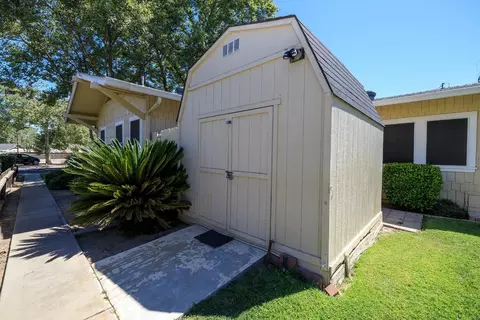 Exterior - 1436 E Canal Dr, Turlock, CA 95380 photo 5 of 14