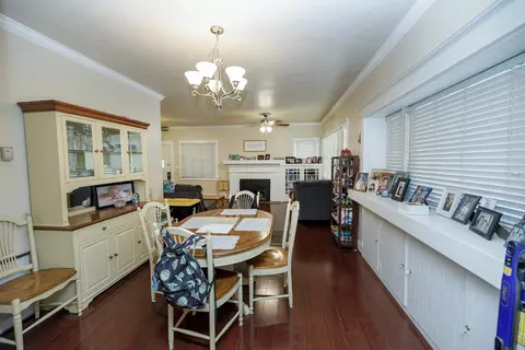Dining - 1436 E Canal Dr, Turlock, CA 95380 photo 3 of 4
