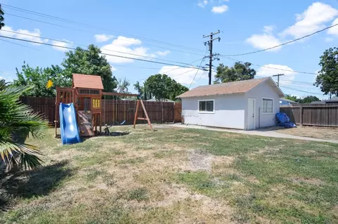 1616 Kazmir Ct, Modesto, CA 95351 photo 23