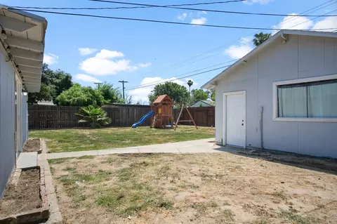 1616 Kazmir Ct, Modesto, CA 95351 photo 25