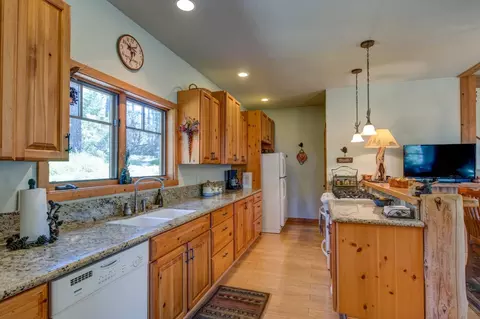 Kitchen - 22400 Clute Canyon Rd, Volcano, CA 95689 photo 3 of 7