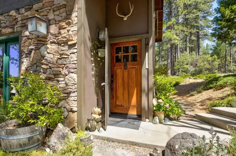 Entry Way - 22400 Clute Canyon Rd, Volcano, CA 95689 photo 1 of 6