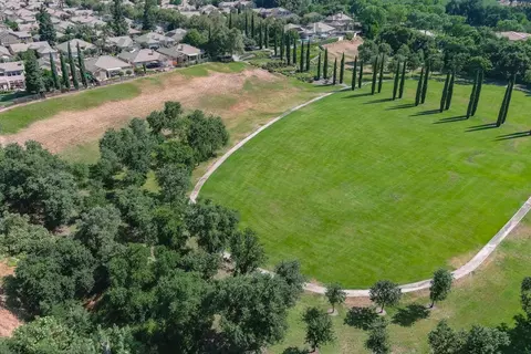 View/Area - 4600 Via Verde, Modesto, CA 95357 photo 4 of 5