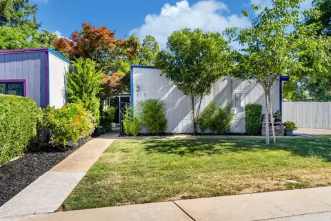 8725 Seckel Ct, Elk Grove, CA 95624