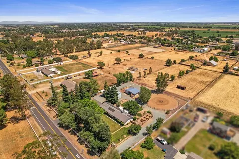2368 E Forest Lake Rd, Acampo, CA 95220 photo 32