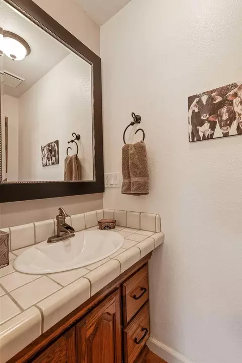 2368 E Forest Lake Rd, Acampo, CA 95220 photo 17
