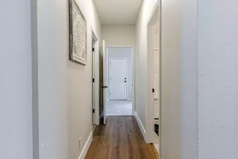 Entry Way - 1500 Classic Ct, Modesto, CA 95357 photo 2 of 3