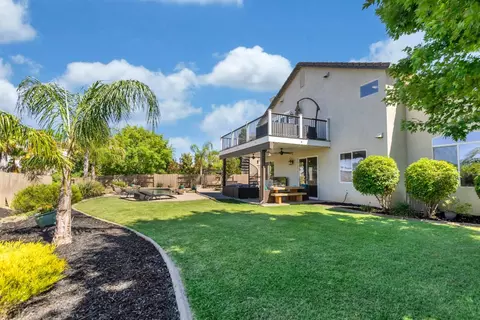Exterior - 8436 Arrowroot Cir, Antelope, CA 95843 photo 13 of 25