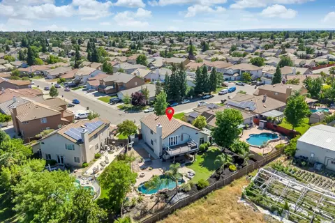 View/Area - 8436 Arrowroot Cir, Antelope, CA 95843 photo 4 of 5
