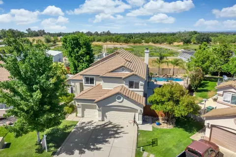 View/Area - 8436 Arrowroot Cir, Antelope, CA 95843 photo 2 of 5