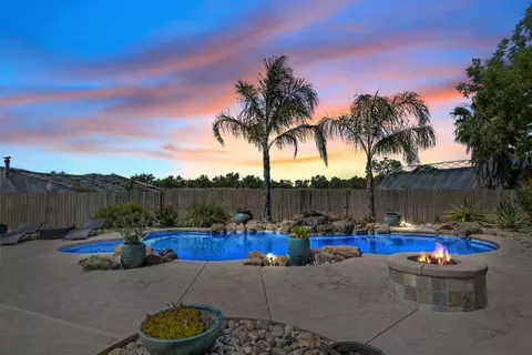 Exterior - 8436 Arrowroot Cir, Antelope, CA 95843 photo 24 of 25