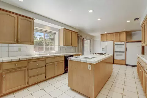4150 Garfield Ave, Carmichael, CA 95608 photo 10