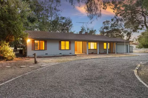 Exterior - 16310 W Tsirelas Dr, Tracy, CA 95304 photo 17 of 24