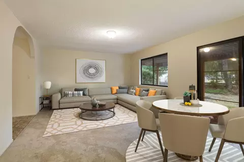 Living - 16310 W Tsirelas Dr, Tracy, CA 95304 photo 5 of 5