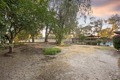 Exterior - 16310 W Tsirelas Dr, Tracy, CA 95304 photo 9 of 24