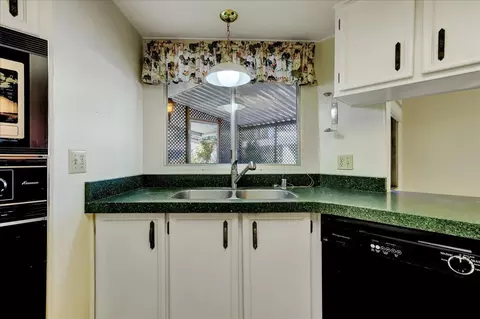 10065 Grinding Rock Dr, Grass Valley, CA 95949 photo 15
