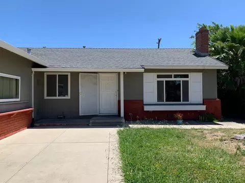 7357 Benbow St, Sacramento, CA 95822