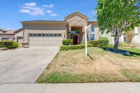 8537 Lupin Ct, Elk Grove, CA 95624