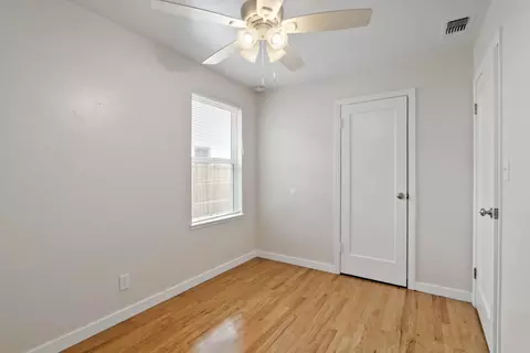 Bedroom - 5213 Marconi Ave, Carmichael, CA 95608 photo 5 of 8