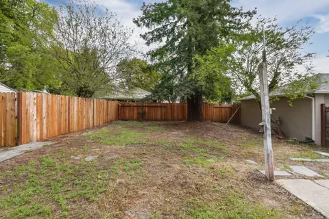 Exterior - 5213 Marconi Ave, Carmichael, CA 95608 photo 10 of 22