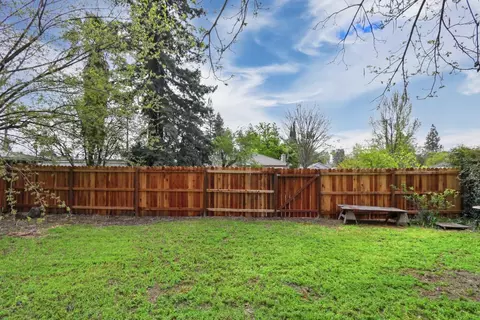 Exterior - 5213 Marconi Ave, Carmichael, CA 95608 photo 20 of 22