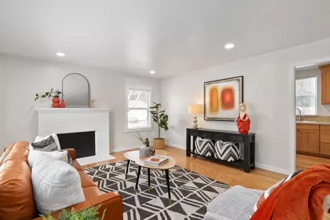 Living - 5213 Marconi Ave, Carmichael, CA 95608 photo 2 of 5