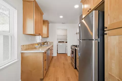 Kitchen - 5213 Marconi Ave, Carmichael, CA 95608 photo 6 of 6