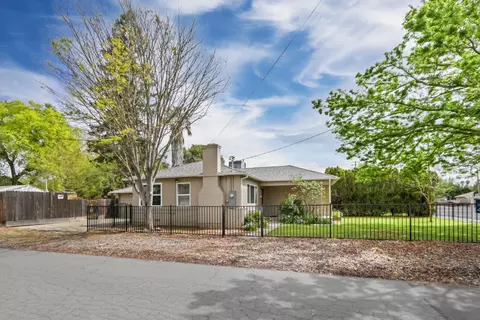 Exterior - 5213 Marconi Ave, Carmichael, CA 95608 photo 6 of 22