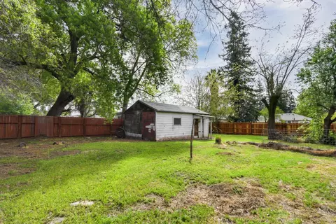Exterior - 5213 Marconi Ave, Carmichael, CA 95608 photo 17 of 22