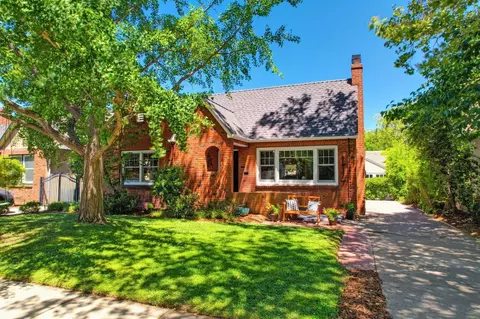 2517 11th Ave, Sacramento, CA 95818