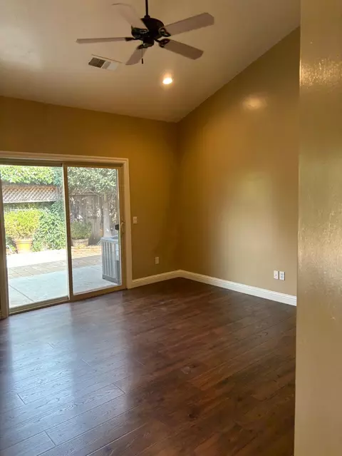1293 Lakeshore Dr, Lodi, CA 95242 photo 7