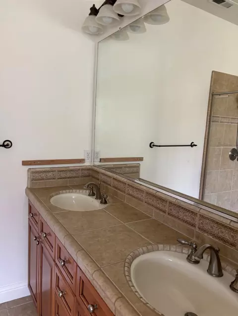 1293 Lakeshore Dr, Lodi, CA 95242 photo 12