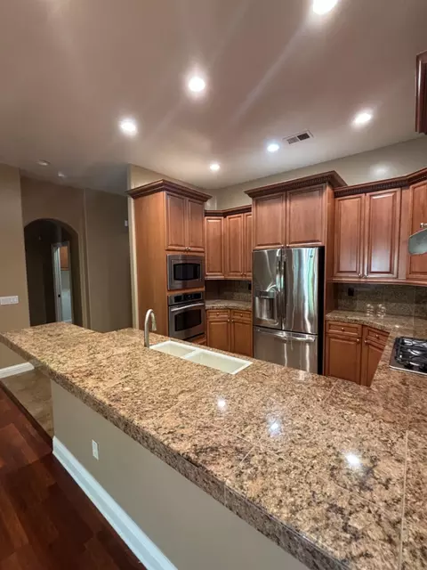 1293 Lakeshore Dr, Lodi, CA 95242 photo 5