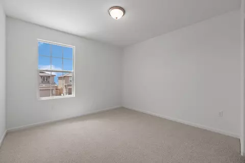 805 Bromley, Patterson, CA 95363 photo 16