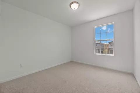 805 Bromley, Patterson, CA 95363 photo 17