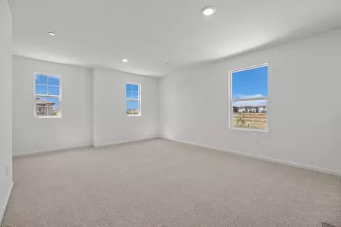805 Bromley, Patterson, CA 95363 photo 12