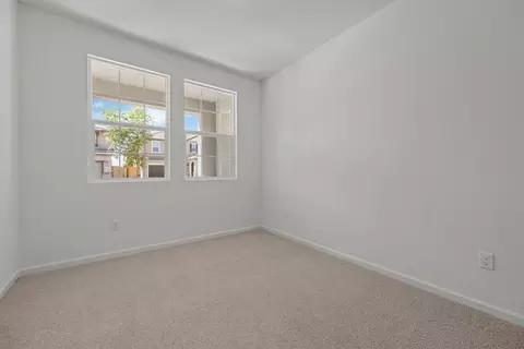 805 Bromley, Patterson, CA 95363 photo 9