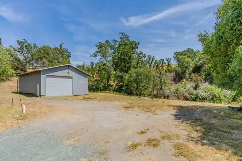 Exterior - 120 Gopher Flat Rd, Sutter Creek, CA 95685 photo 4 of 11